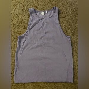 Aritzia tna homestretch tank top in lavender. Xl.